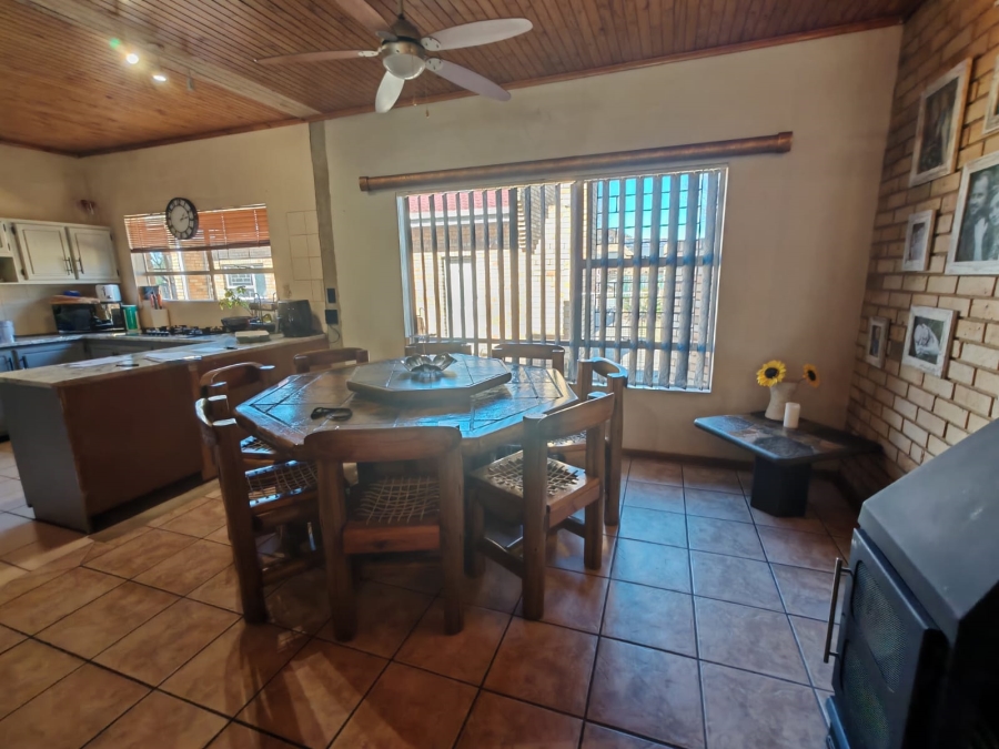 4 Bedroom Property for Sale in Vaalpark Free State